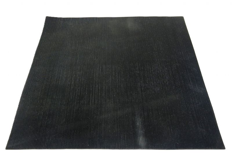 Tappeto in gomma zigrinata anti scivolo per smerigliare e lucidare mm 450 x 450